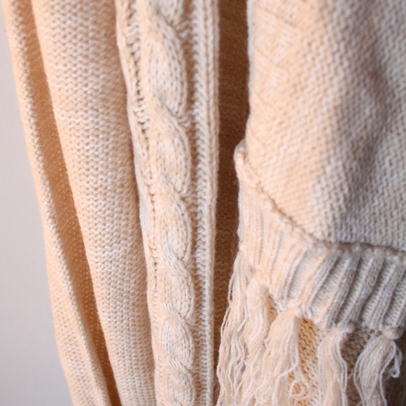 NWOT Small OhMG! Tan Fringe Cardigan - Picture 4 of 4